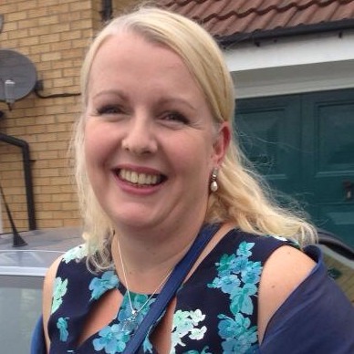 Karen Arnold Photo 7