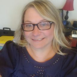 Debbie Chamberlain Photo 12