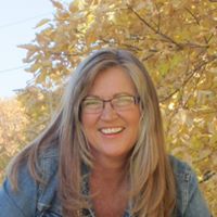Kathleen Watts Photo 9