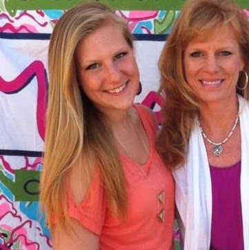 Rachel Leonard Photo 22