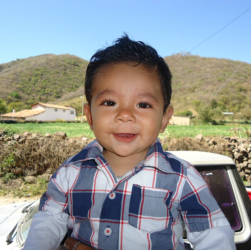 Adrian Guerrero Photo 2