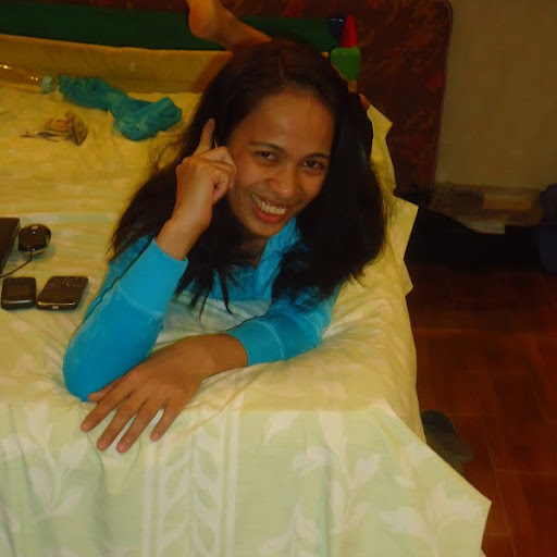 Gina Castillo Photo 5