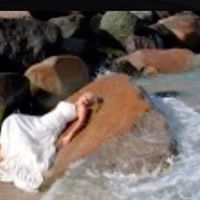 Jennifer Endres Photo 17