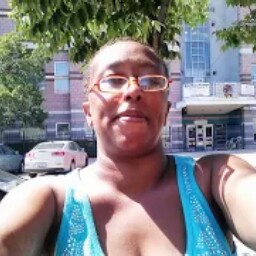 Michelle Mackey Photo 11