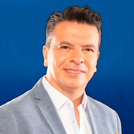 Cesar Giraldo Photo 31