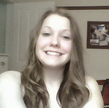 Julie Laplante Photo 28