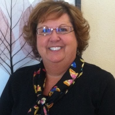 Michele Schultz Photo 30