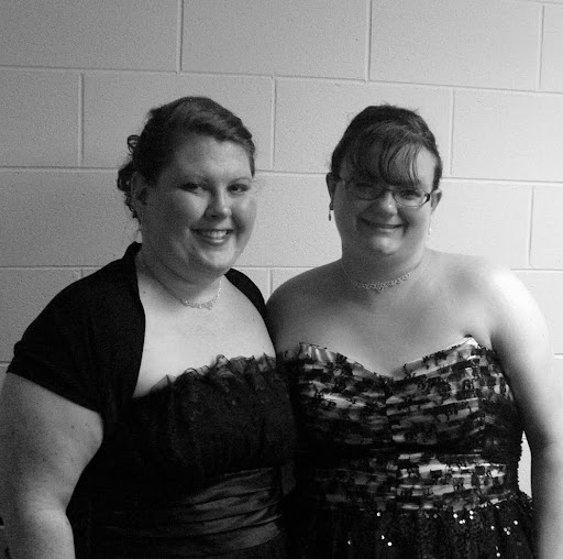 Kristen Thompson Photo 10 Kristen Thompson Photo 10