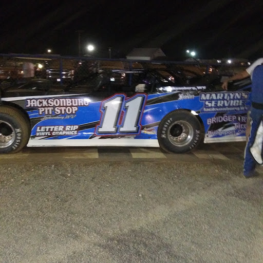 Tina Murray Photo 19