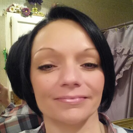 Tammie Lewis Photo 12