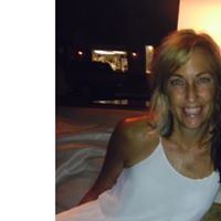 Deborah Holbrook Photo 14