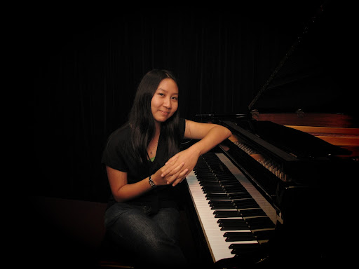 Michelle Wong Photo 16