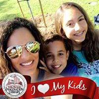 April Schroeder Photo 44