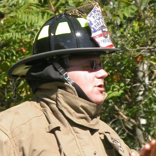 Christopher Roberts Photo 17