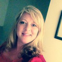 Julie Mcginnis Photo 19