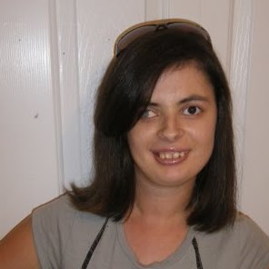 Stephanie Hodge Photo 35