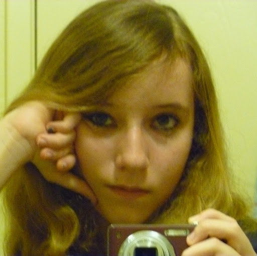 Alice Wolfe Photo 6