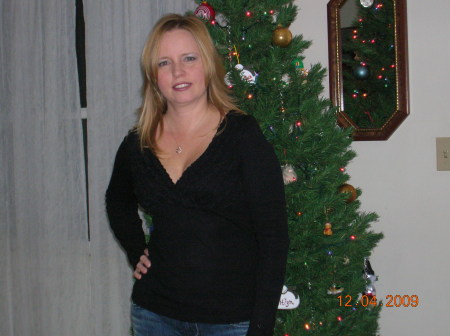 Shannon Thomas Photo 42