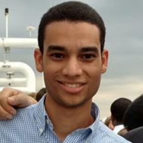 Christopher Flores Photo 8