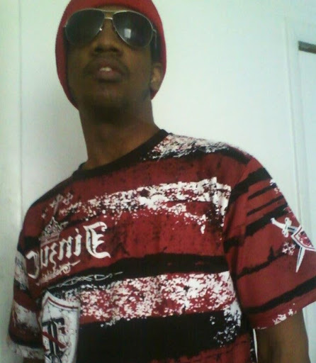 Christopher Malone Photo 23