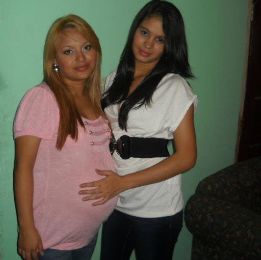 Jennifer Matute Photo 10