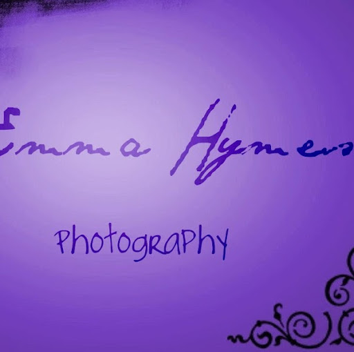 Emma Hymes Photo 1