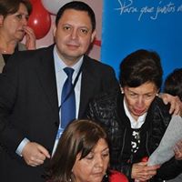 Eduardo Perez Photo 15