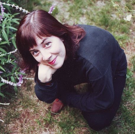 Julie House Photo 12