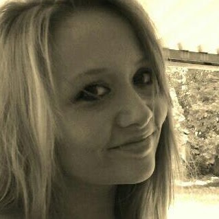 Leeann Jones Photo 1