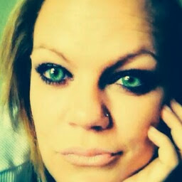 Samantha Myers Photo 31