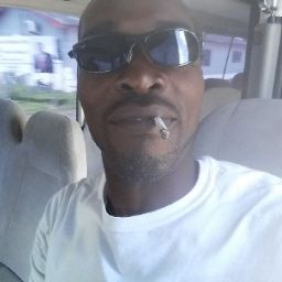 Richard Bowles Photo 37