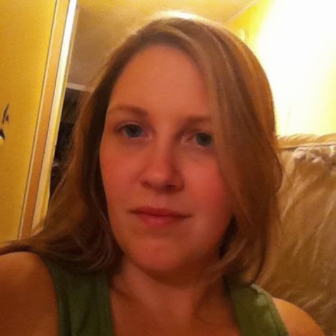 Angela Mills Photo 11
