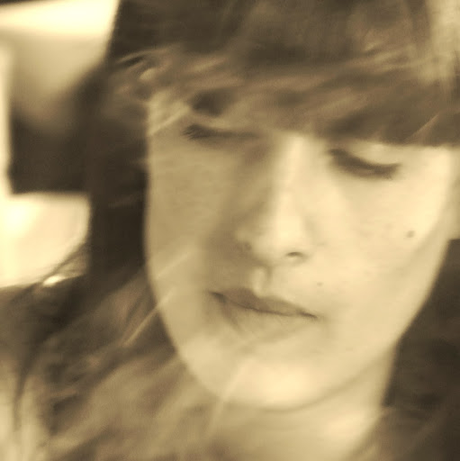Debora Perez Photo 8