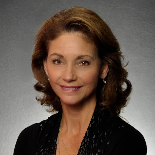 Leeann Martin Photo 12