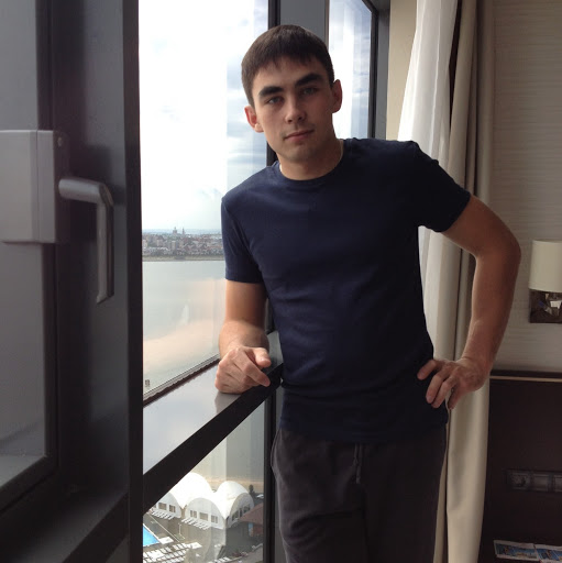 Aleksey Kuzmin Photo 4