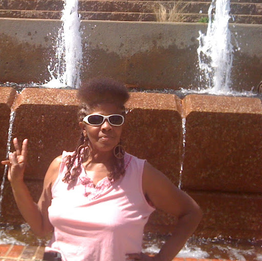 Dorothy Hawkins Photo 26