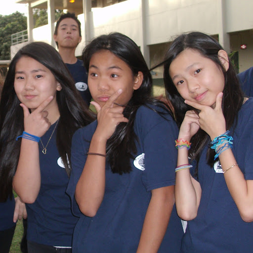 Stephanie Chung Photo 14