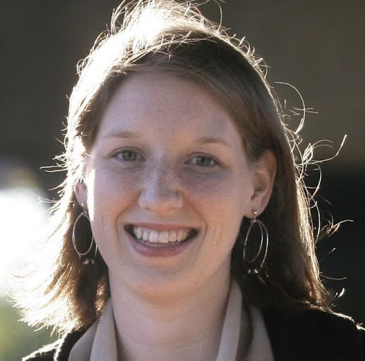 Elizabeth Stephens Photo 7