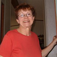 Colleen Matthews Photo 17