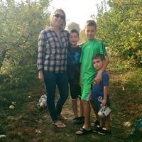 Sara Phillips Photo 32