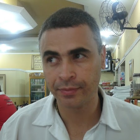 Roberto Francisco Photo 19