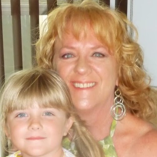 Shelley Wells Photo 22