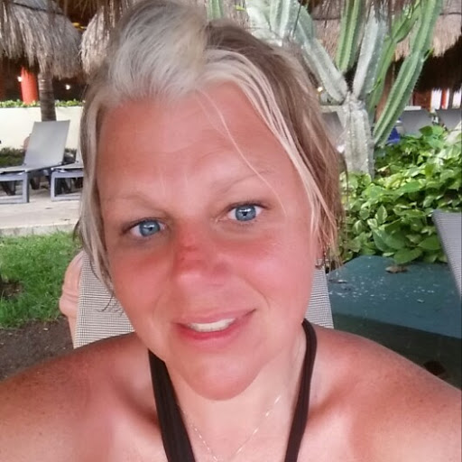 Tracey Miles Photo 12