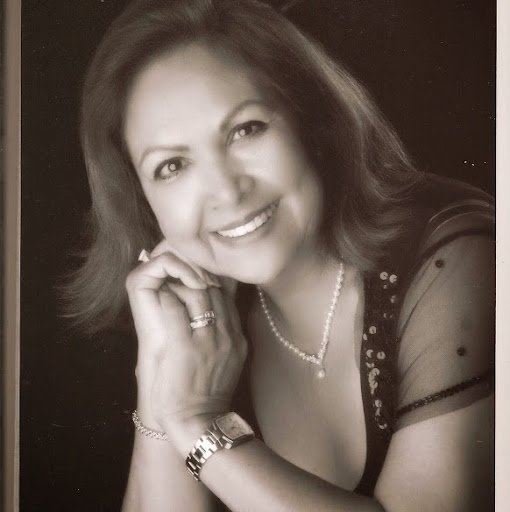 Therese Anderson Photo 21