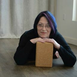 Katie Short Photo 26