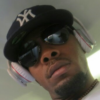 Robert Hector Photo 25