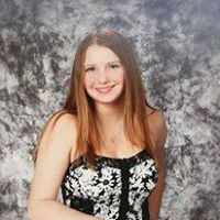 Alyssa Hughes Photo 16