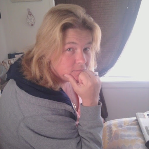 Kimberly Hilliard Photo 20