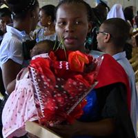 Ruth Gloria Photo 20