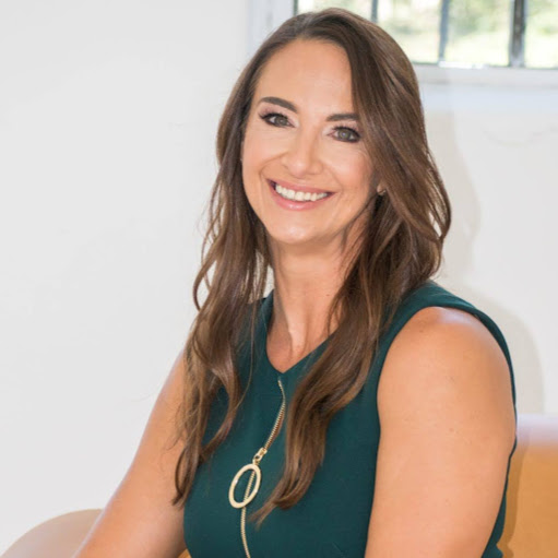 Carrie Hatfield Photo 30